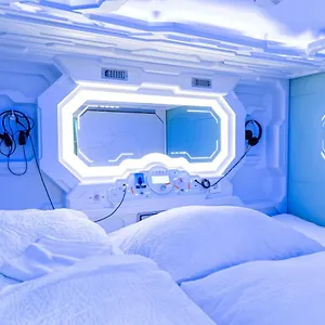 Kapslový hotel Space - Hall, Vídeň